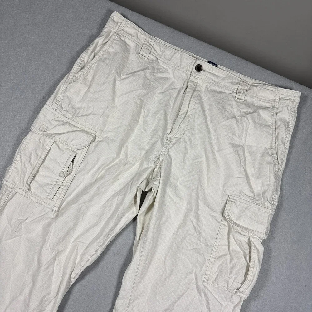 VIntage Chaps Men’s Lightweight Cotton Ripstop Cargo Pants White Cream 38x30